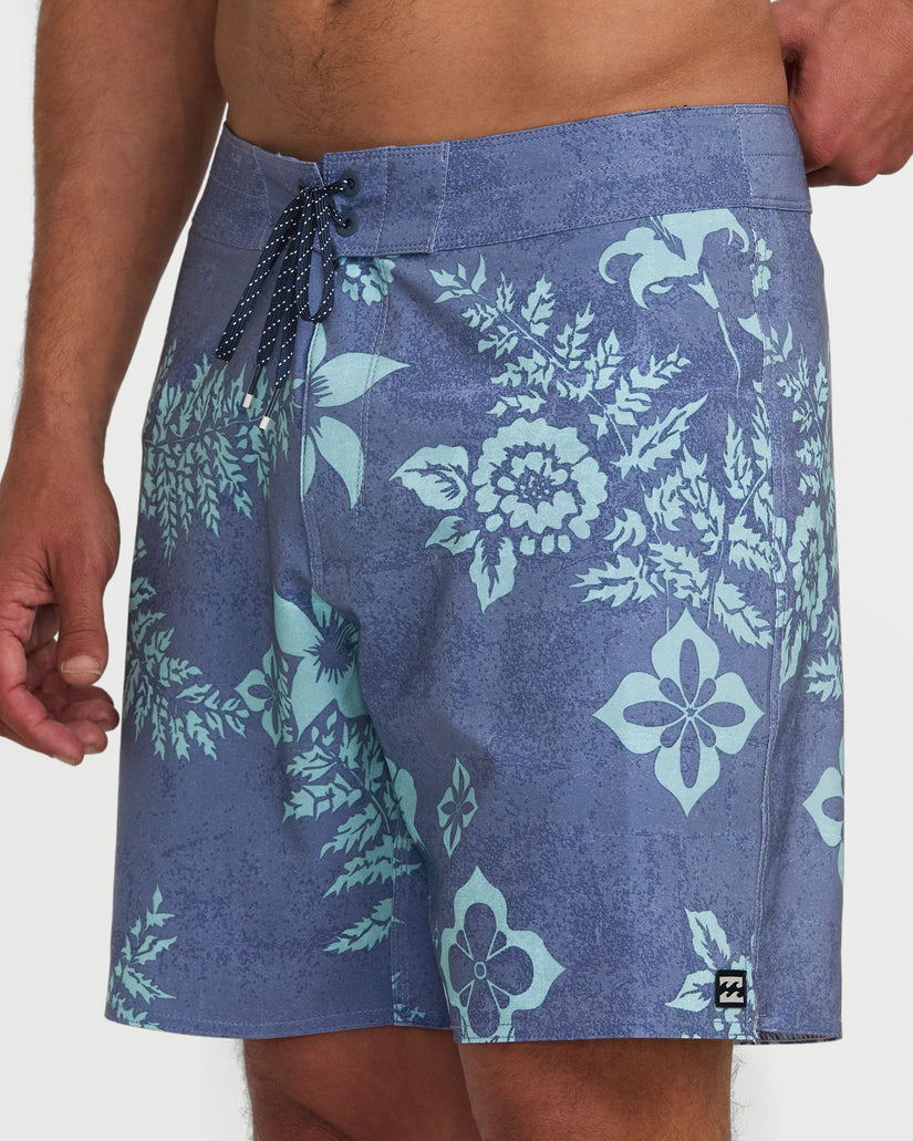 Good Times Pro Performance 17.5" Boardshorts - Blue Fog