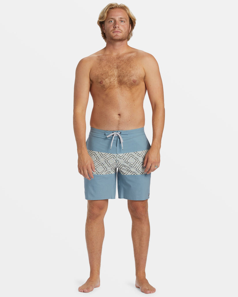 Tribong Lo Tide 19" Boardshorts - Blue Wash