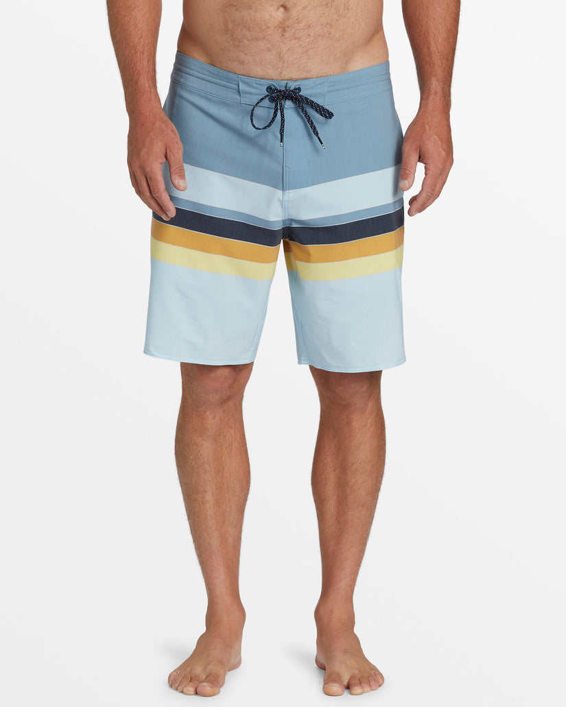 Spinner Lo Tide 18" Boardshorts - Washed Blue