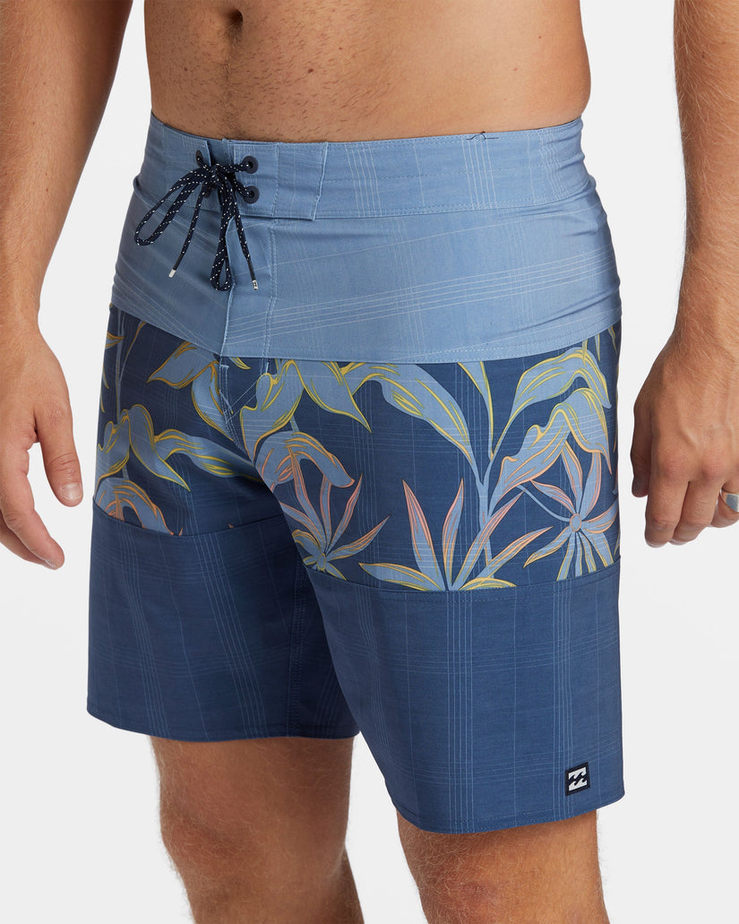 Tribong Pro 18" Boardshorts - Washed Blue