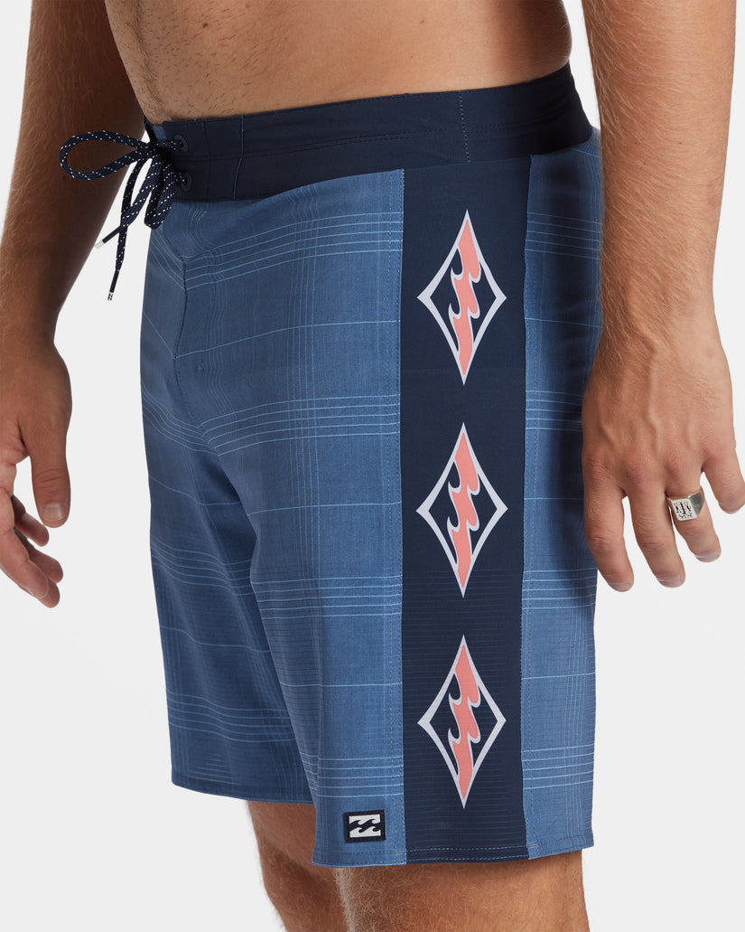 D Bah Airlite 19" Boardshorts - Smoke Blue