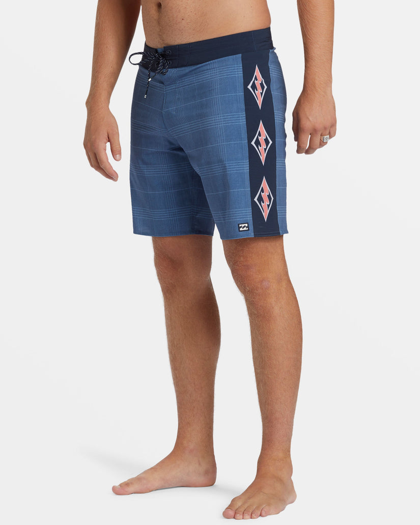 D Bah Airlite 19" Boardshorts - Smoke Blue