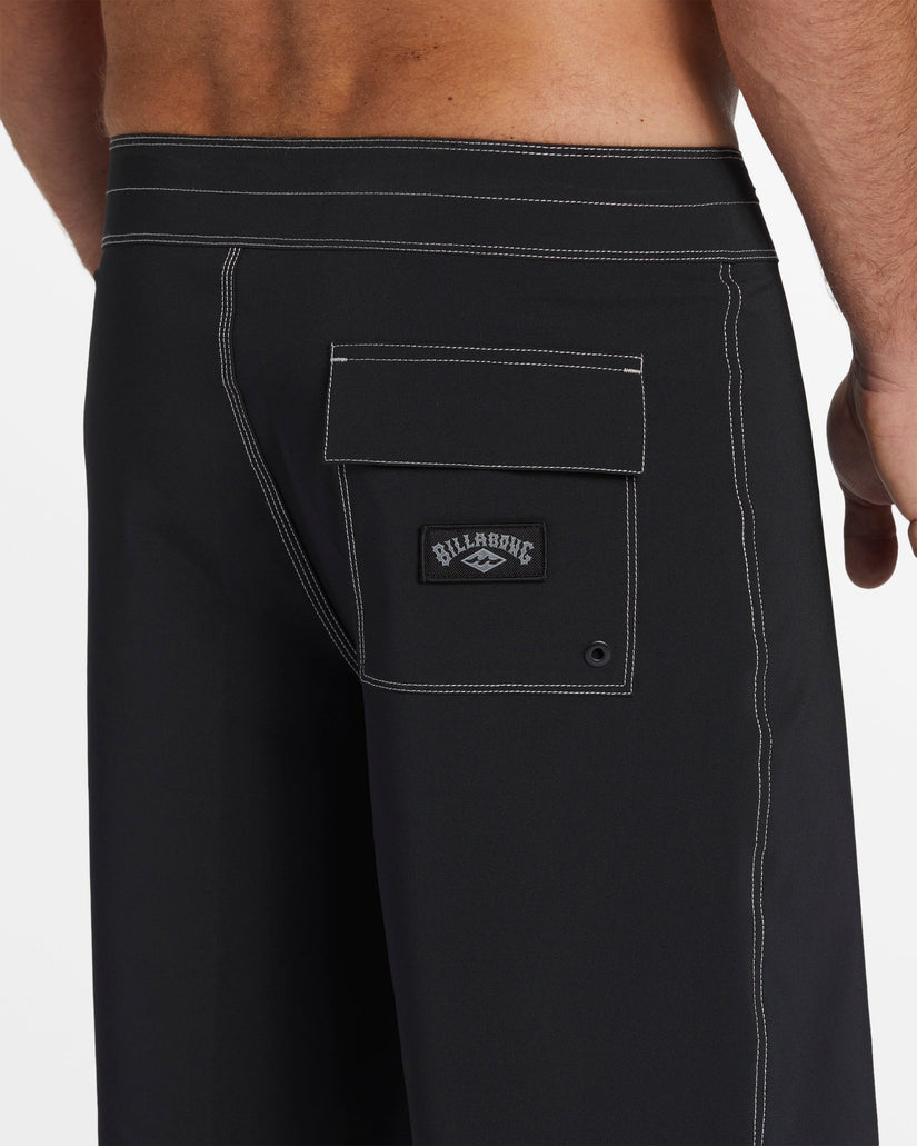 Core Lord Pro 20" Boardshorts - Black