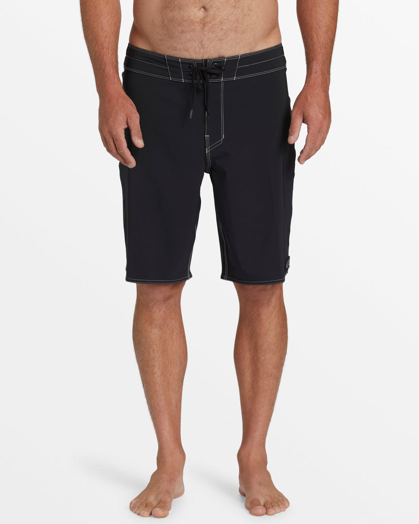 Core Lord Pro 20" Boardshorts - Black