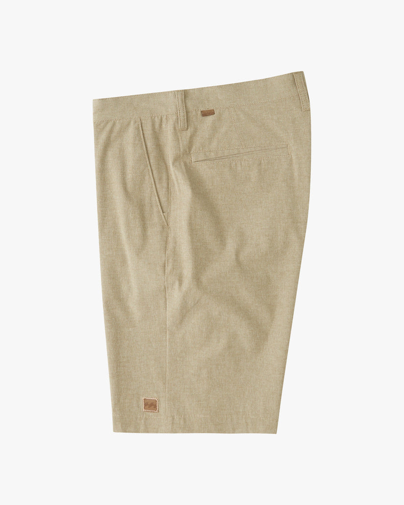 Boy's Crossfire Submersible Shorts 18" - Khaki