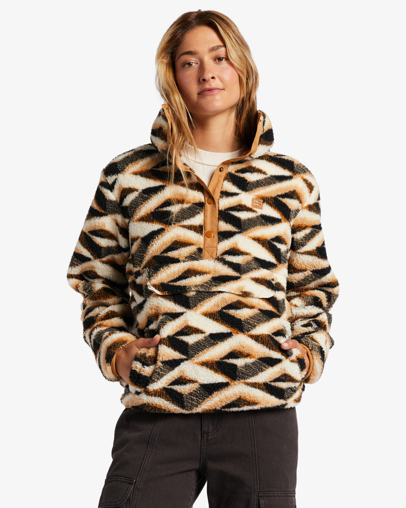 Switchback Mock Neck Fleece - Caramel