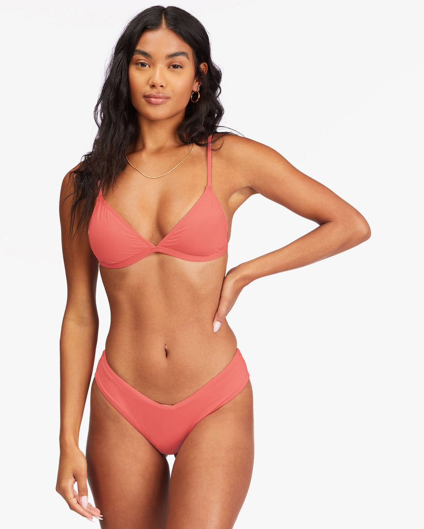 Sol Searcher Ceci Triangle Bikini Top - Lifes A Peach