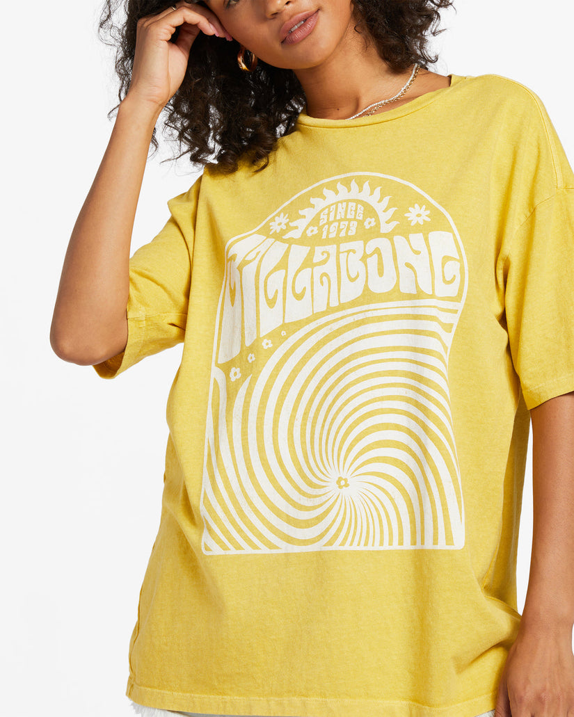 Hello Sunshine Oversized T-Shirt - Honeybee