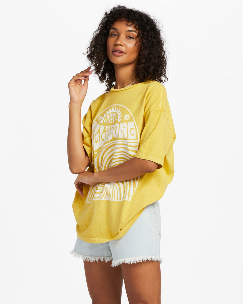 Hello Sunshine Oversized T-Shirt - Honeybee