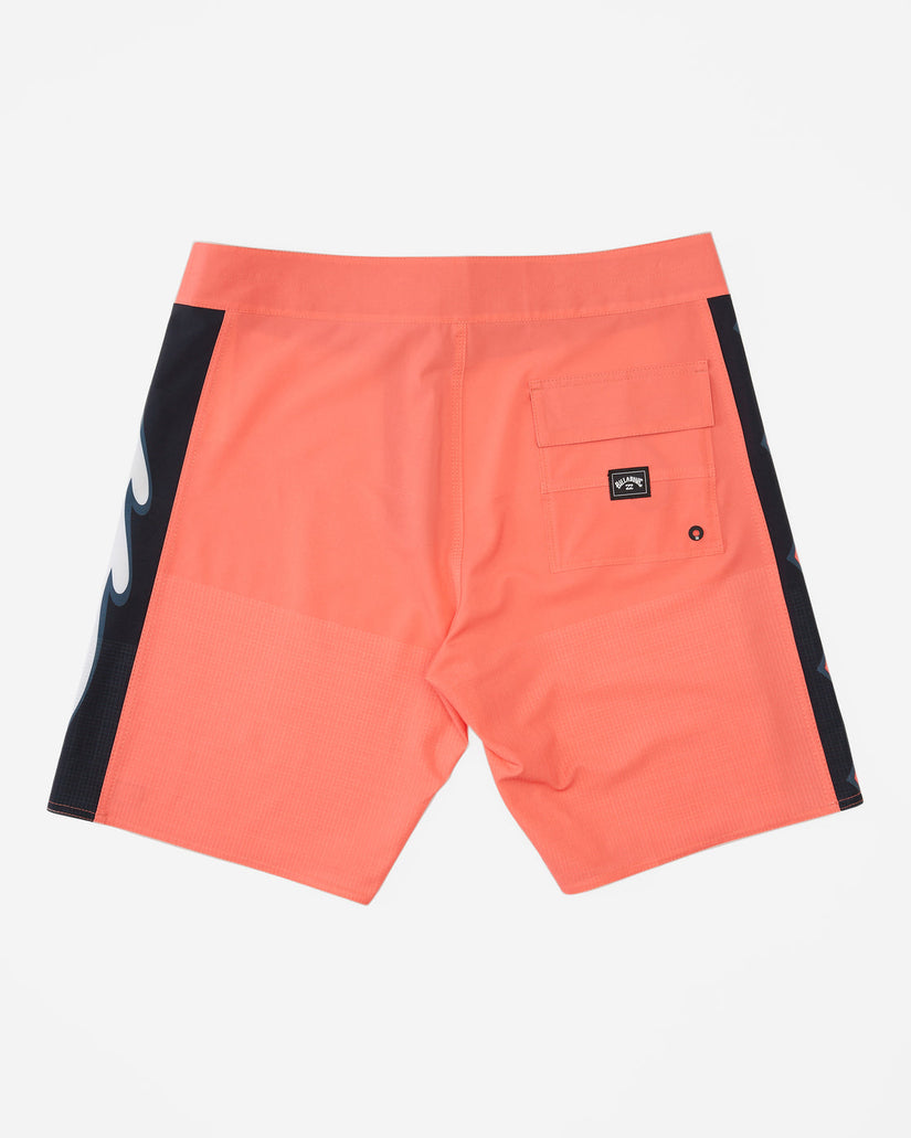 D Bah Airlite Boardshorts 19" - Red