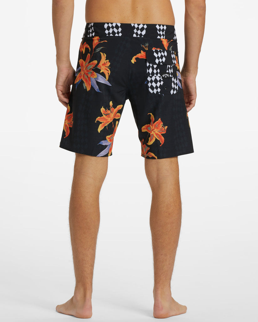 Sundays Airlite Performance 19" Boardshorts - Charcoal