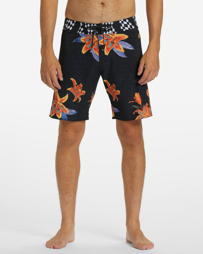 Sundays Airlite Performance 19" Boardshorts - Charcoal