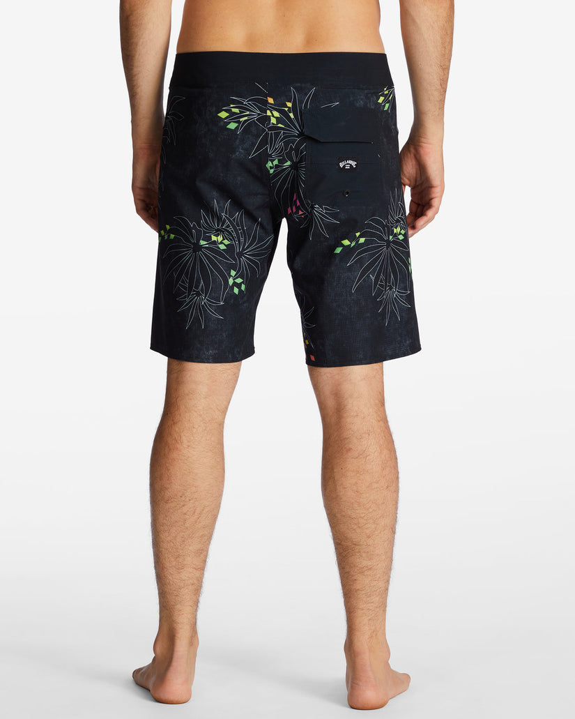 Sundays Airlite Performance 19" Boardshorts - Stealth