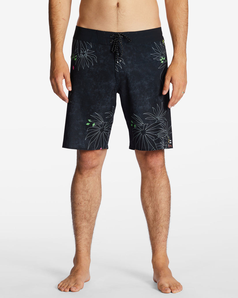 Sundays Airlite Performance 19" Boardshorts - Stealth